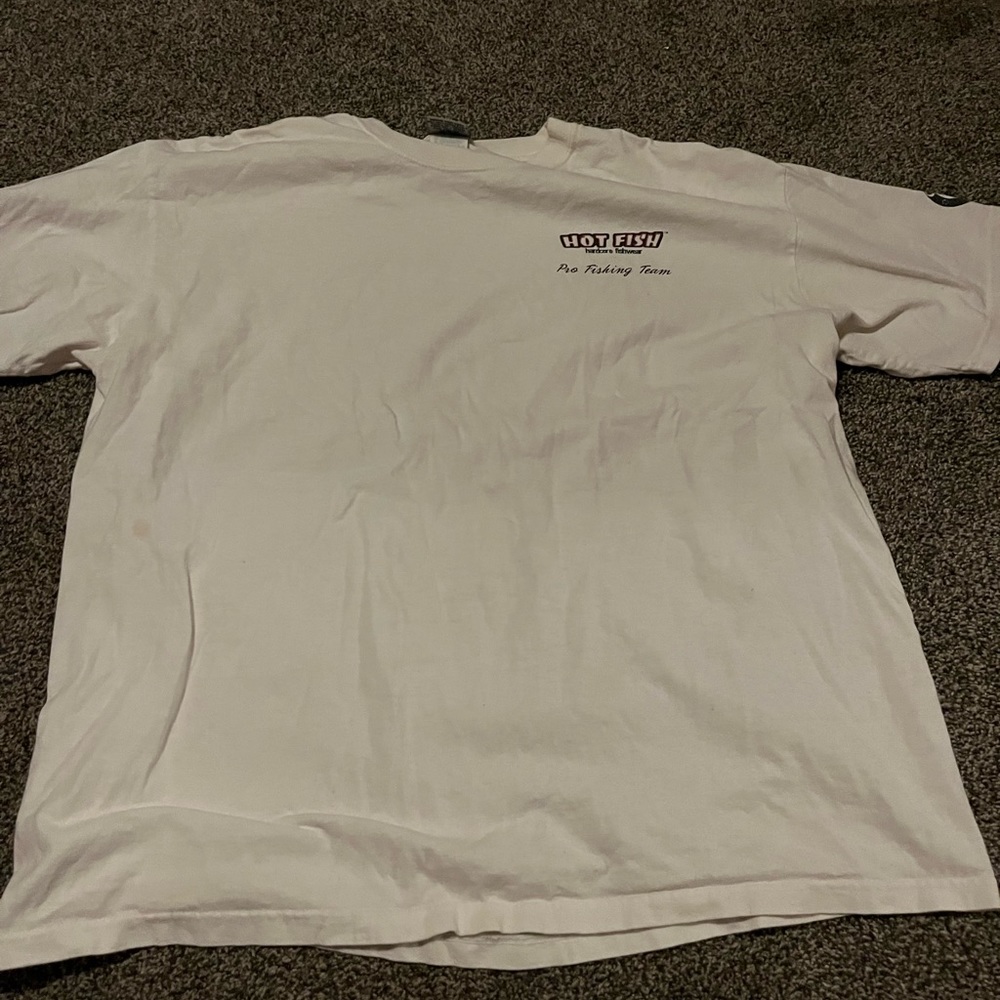 Hot fish fishing wear tee